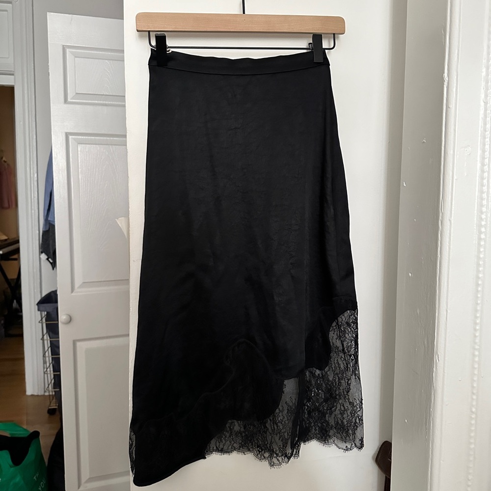 Wilfred Black Sonnet Skirt